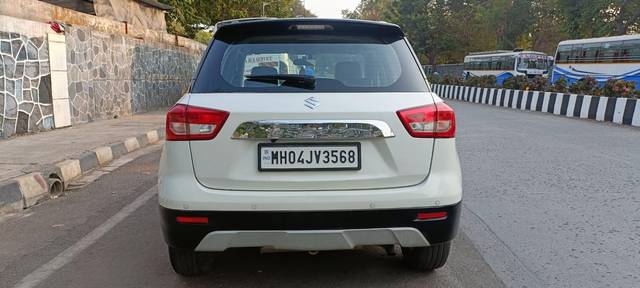 https://images10.gaadi.com/usedcar_image/3880978/original/processed_ef4a6e6501ee7b18f7ebfa1db6c1549f.jpg?imwidth=6402