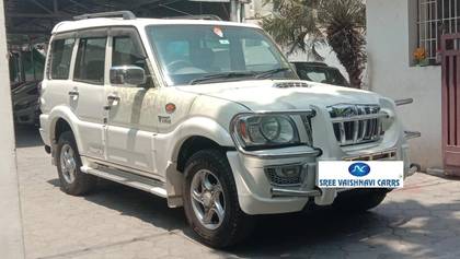 Mahindra Scorpio VLX 2WD BSIII