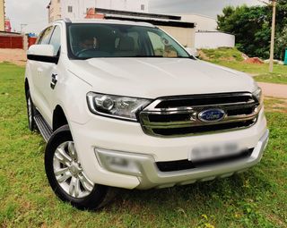 Ford Endeavour 2015-2020 Ford Endeavour 3.2 Trend AT 4X4