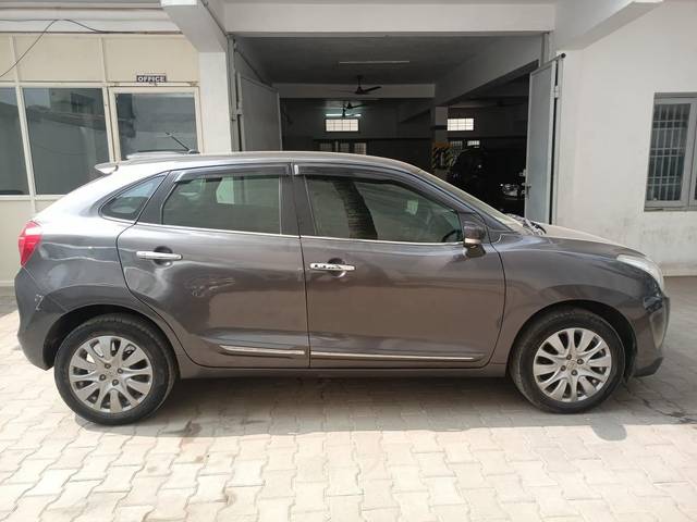 https://images10.gaadi.com/usedcar_image/3887682/original/processed_06965e3ff122691159fd228eb1b6b782.jpeg?imwidth=6401