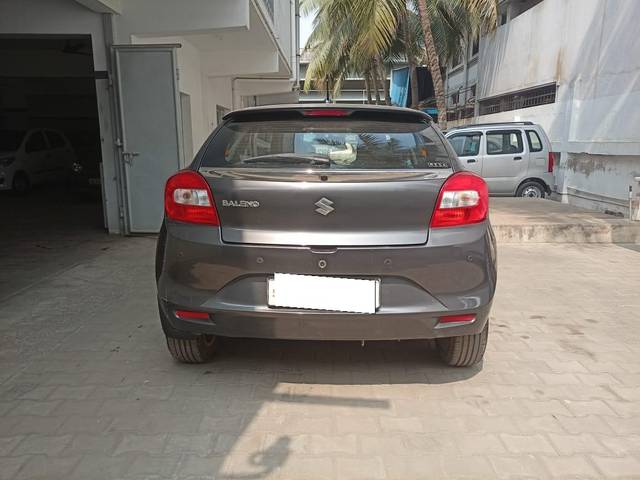 https://images10.gaadi.com/usedcar_image/3887682/original/processed_fa4b76317cb189ff90fdff3c6f704574.jpeg?imwidth=6402