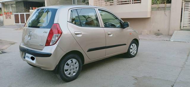 https://images10.gaadi.com/usedcar_image/3888373/original/processed_f38211534bbe00602ab89c05a3dd058a.jpg?imwidth=6401