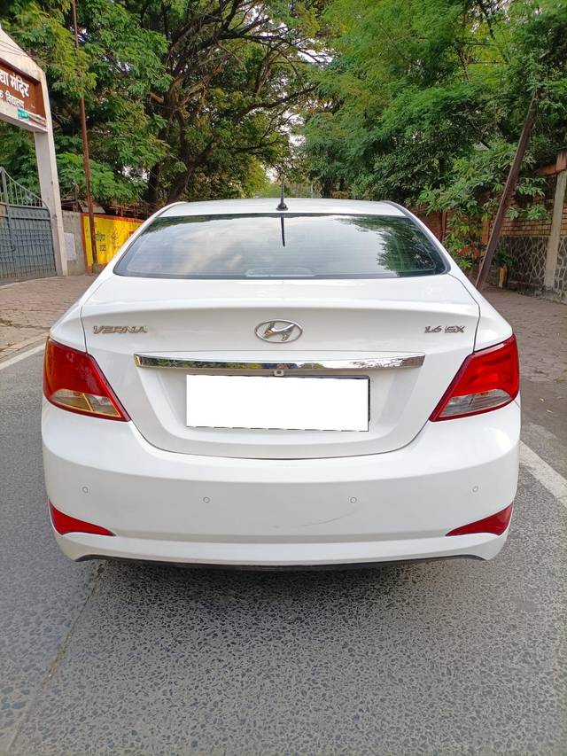 https://images10.gaadi.com/usedcar_image/3888502/original/processed_71583ae35314c025b6ac5ea00041c272.jpg?imwidth=6401