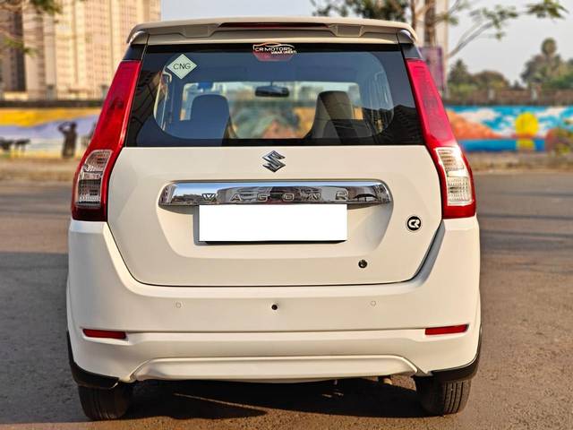https://images10.gaadi.com/usedcar_image/3889956/original/processed_4d1ae07bc190f643626db0e356332105.jpg?imwidth=6401