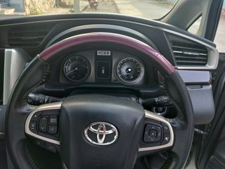 Toyota Innova Crysta 2016-2020 Toyota Innova Crysta 2.4 VX MT BSIV