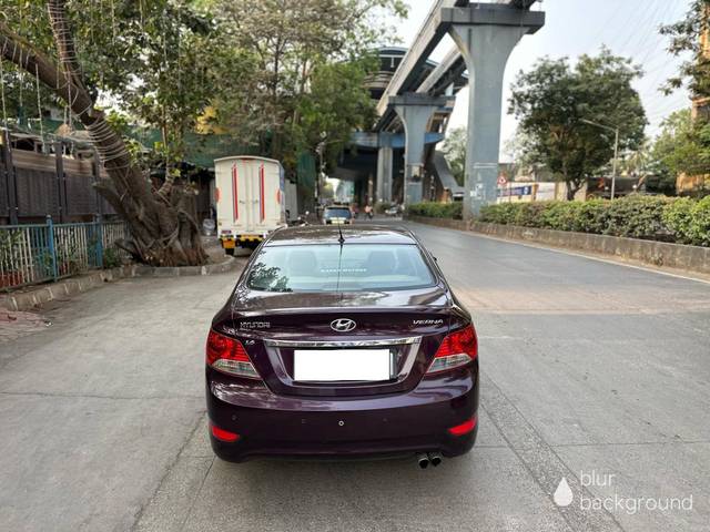 https://images10.gaadi.com/usedcar_image/3902380/original/processed_21db925fdc4c69dc34ba89bf16512836.jpg?imwidth=6402