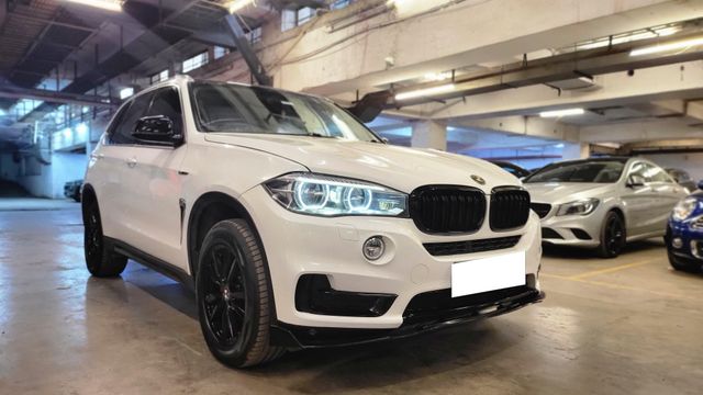 Second-hand 2015 BMW X5 xDrive 30d Design Pure Experience 5 Seater for sale in Mumbai