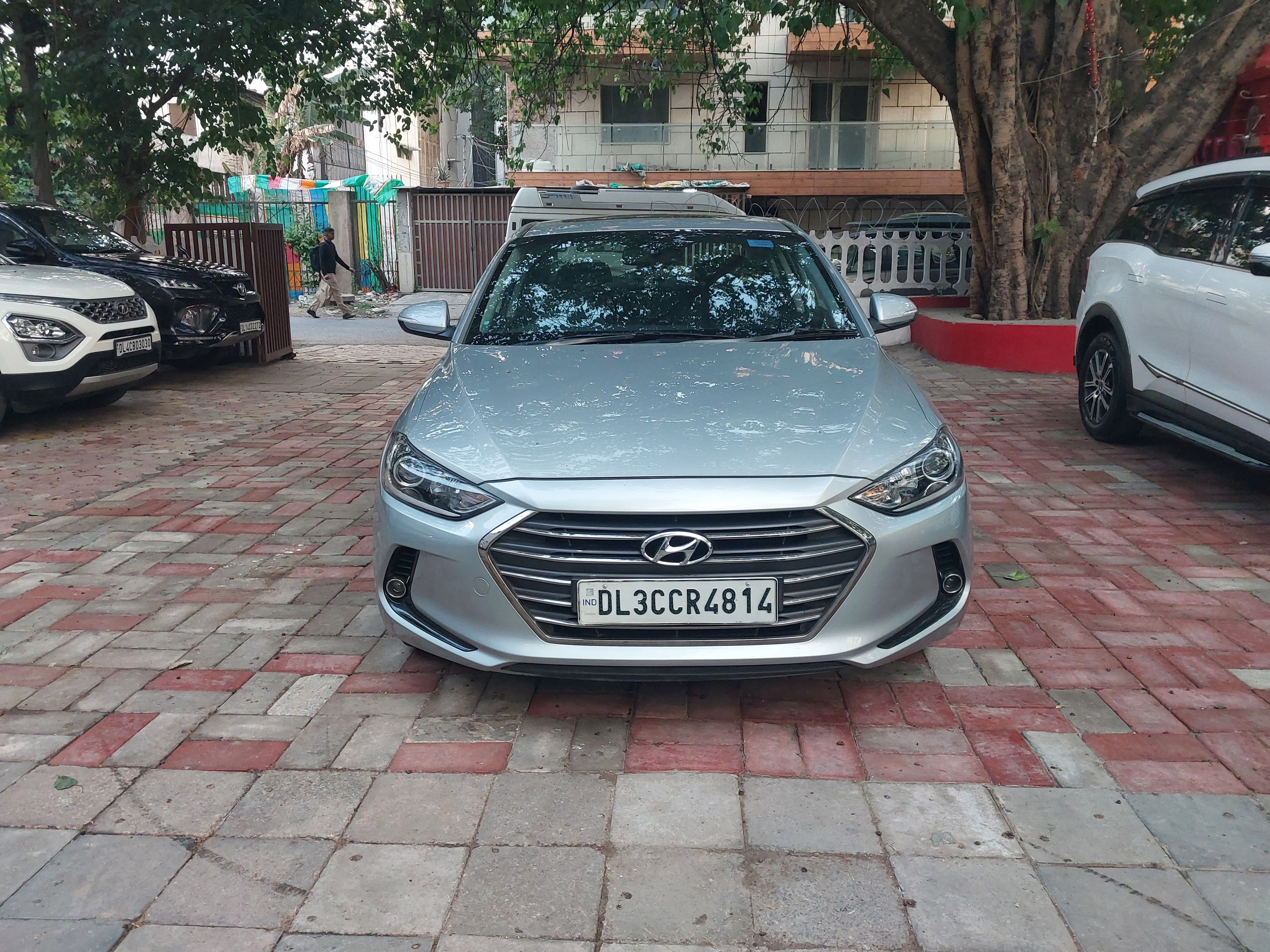 Hyundai Elantra 2015-2019