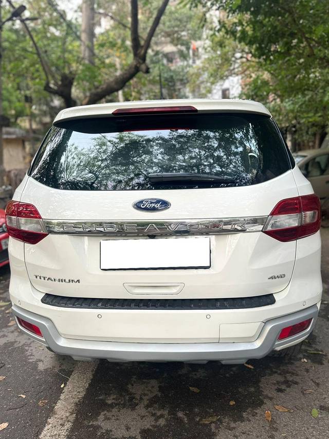 https://images10.gaadi.com/usedcar_image/3910793/original/processed_8d6f730c56cd755fcdbfbffc467475fe.jpg?imwidth=6402