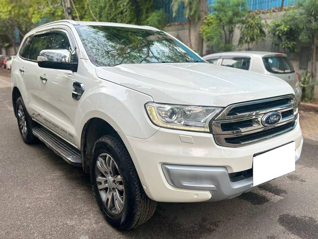 https://images10.gaadi.com/usedcar_image/3910793/original/processed_a88ef031061101c27d0df20ef53689d1.jpg?imwidth=6400