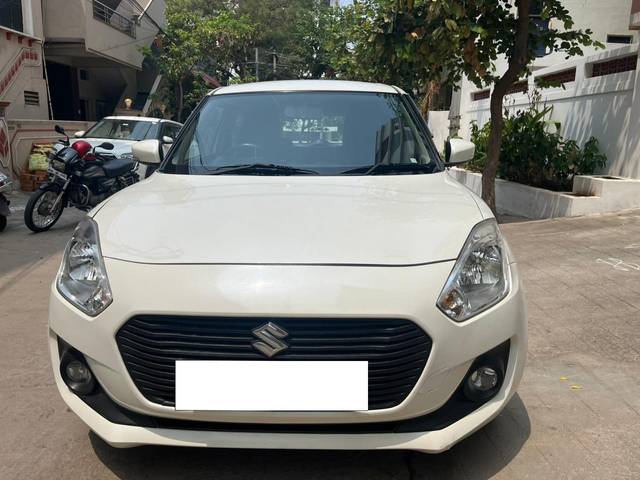 https://images10.gaadi.com/usedcar_image/3913111/original/processed_a2f4951c4523040aa00357ee3f1ebba6.jpg?imwidth=6400