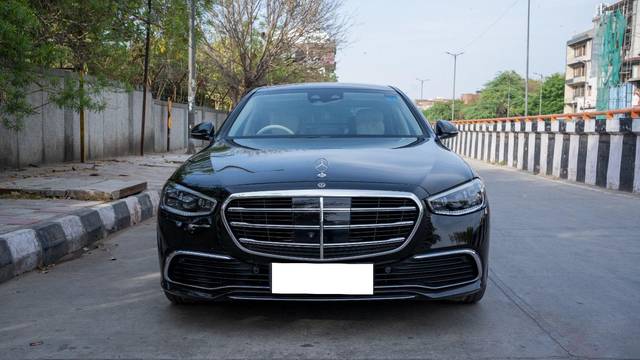 https://images10.gaadi.com/usedcar_image/3914621/original/processed_6d64e8ac935656ab0e8f77c8177e5b30.jpg?imwidth=6402