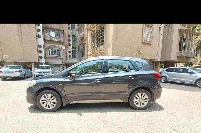 https://images10.gaadi.com/usedcar_image/3923637/original/416000706770ffc2ddd5aa1e57213167.jpg?imwidth=6401