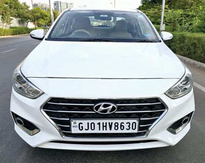 Hyundai Verna CRDi 1.6 AT SX Plus