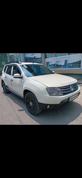 Renault Duster 2012-2015 Renault Duster RXL AWD