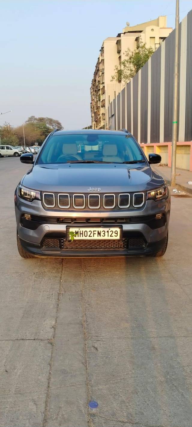 https://images10.gaadi.com/usedcar_image/3927856/original/processed_0844e446d47c9e1fc59fb35be2cda876.jpg?imwidth=6401