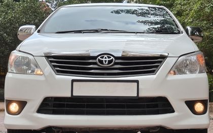Toyota Innova 2.5 G (Diesel) 7 Seater BS IV