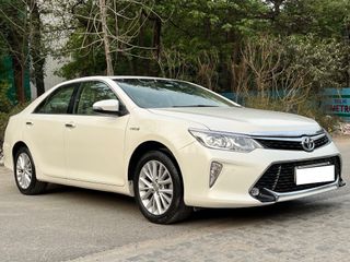 Toyota Camry 2015-2022 Toyota Camry Hybrid