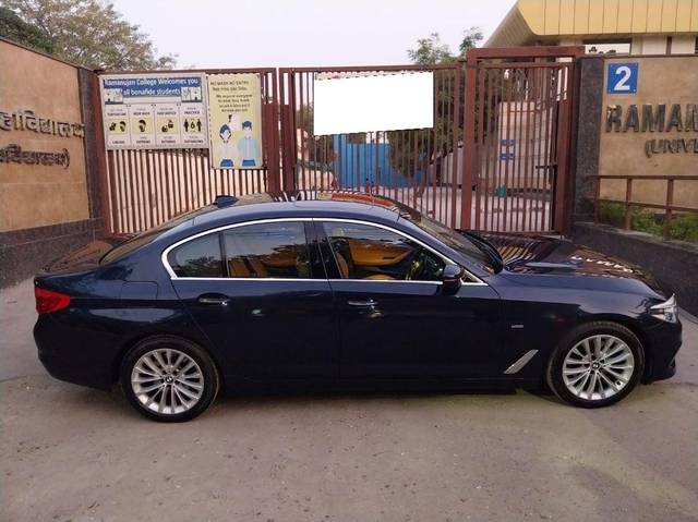 https://images10.gaadi.com/usedcar_image/3930032/original/processed_cee652f882250b9c41e7bfc6379fe778.jpg?imwidth=6401