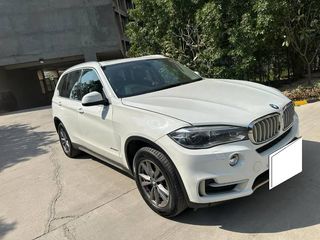 BMW X5 2014-2019 BMW X5 xDrive 30d Design Pure Experience 7 Seater