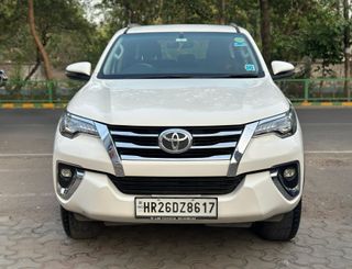 Toyota Fortuner 2016-2021 Toyota Fortuner 2.7 2WD AT