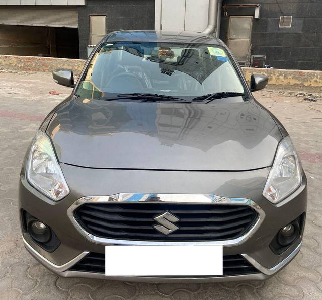 https://images10.gaadi.com/usedcar_image/3935180/original/processed_ccfe8908a6b82befdb8b7db556e5979d.jpg?imwidth=6400