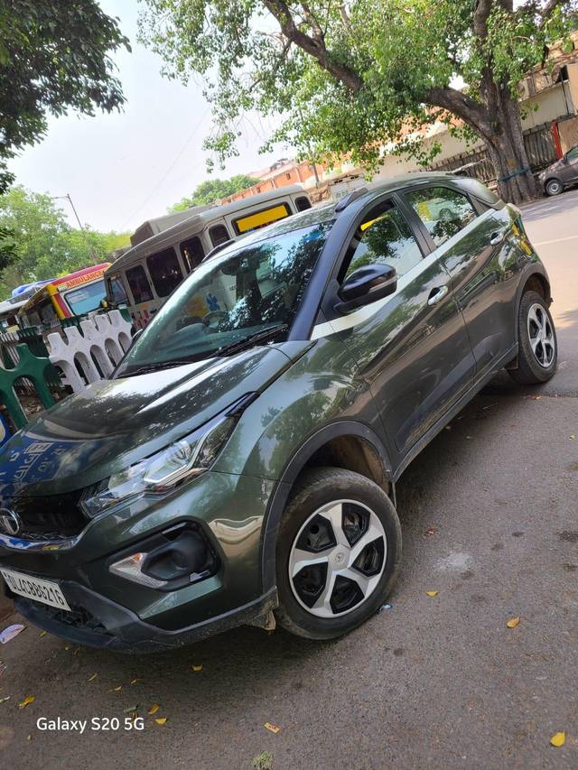 https://images10.gaadi.com/usedcar_image/3938002/original/processed_a72506aa909ddbdd249303d79ec83665.jpg?imwidth=6402