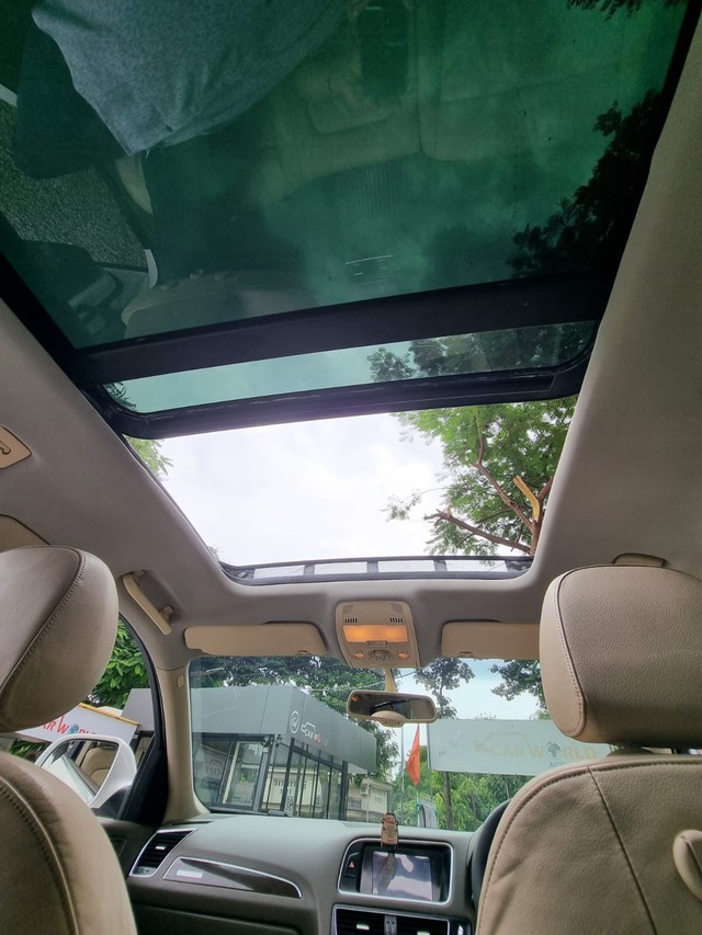 Second-hand 2014 Audi Q5 2.0 TDI Premium Plus for sale in Ahmedabad-7