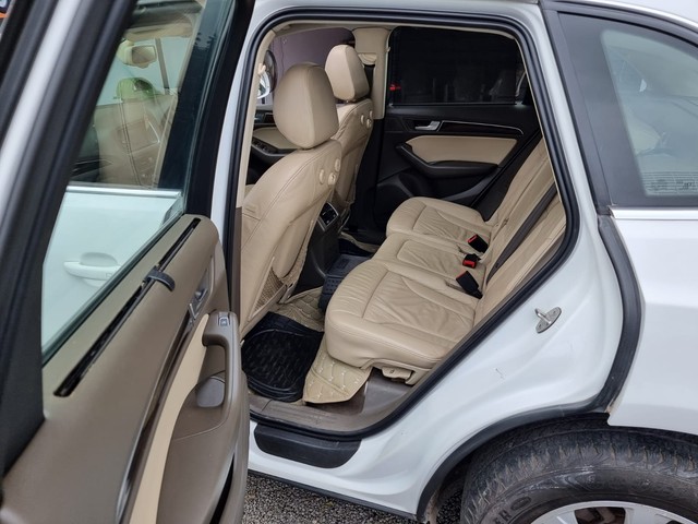 Second-hand 2014 Audi Q5 2.0 TDI Premium Plus for sale in Ahmedabad-9