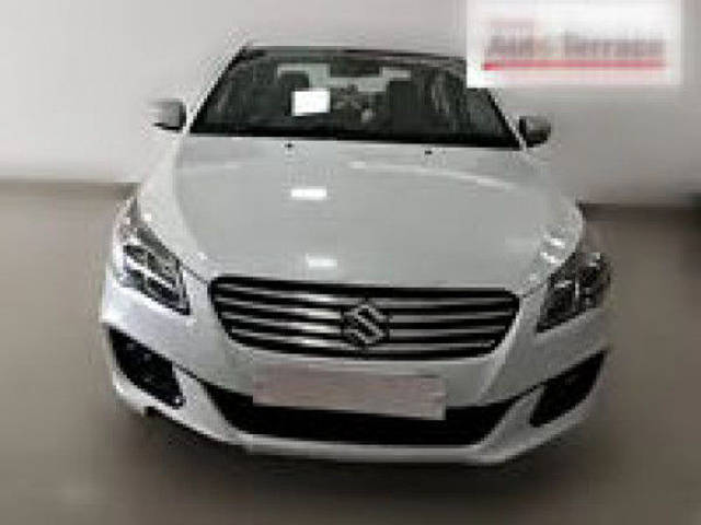 https://images10.gaadi.com/usedcar_image/3939327/original/22627b1d1008813628b127d8dd7fede9.png?imwidth=6400