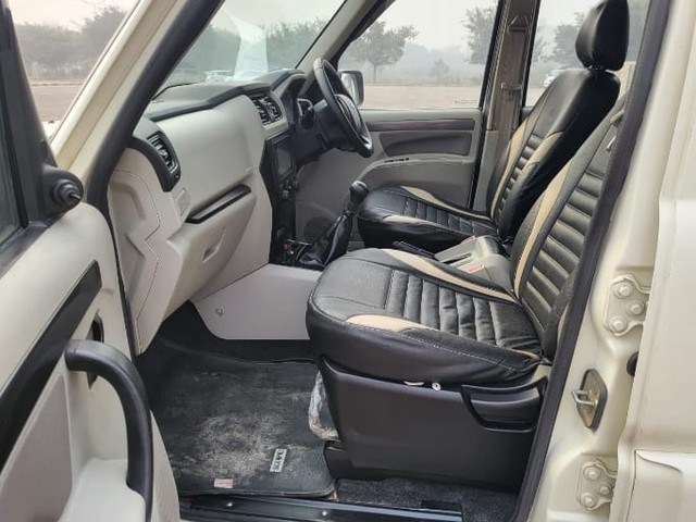 Second-hand 2018 Mahindra Scorpio S5 for sale in Faridabad-12