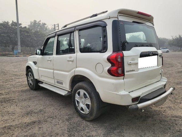 Second-hand 2018 Mahindra Scorpio S5 for sale in Faridabad-3