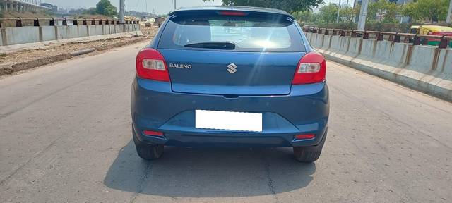 https://images10.gaadi.com/usedcar_image/3940807/original/processed_738235e12bf1a1121d2dcf7431fb43a2.jpg?imwidth=6402