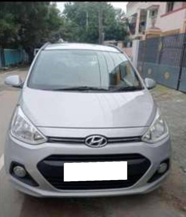 https://images10.gaadi.com/usedcar_image/3941931/original/processed_895fb36b9794aac1df1477bb5654017f.jpg?imwidth=6400