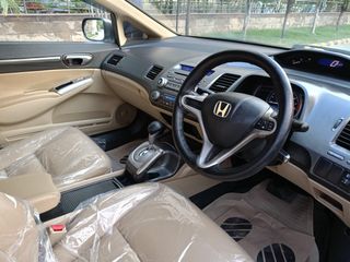 Honda Civic 2010-2013 Honda Civic 1.8 V AT Sunroof