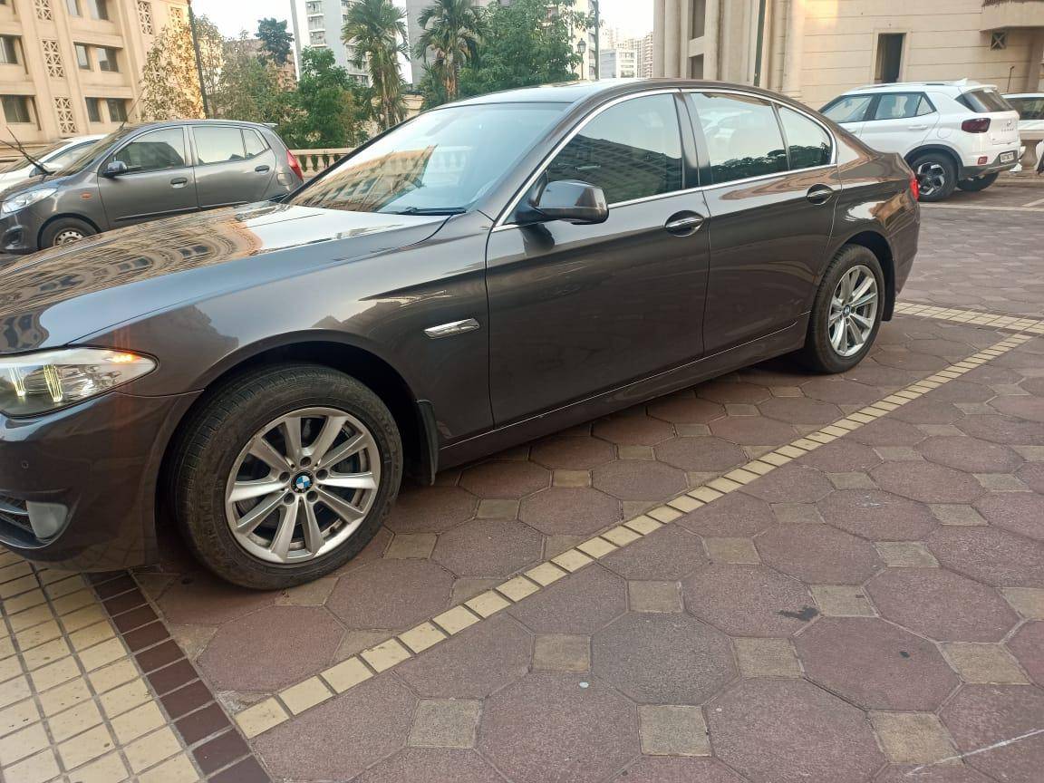 2013 BMW 5 Series 530d