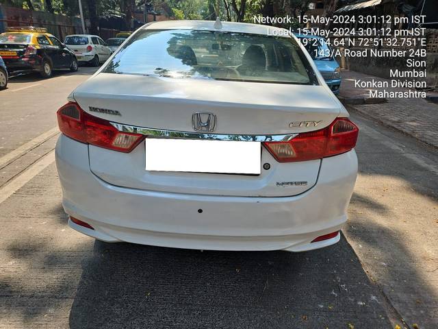 https://images10.gaadi.com/usedcar_image/3948767/original/processed_8ca5e04a9492738c7c7480242f24116c.jpg?imwidth=6400