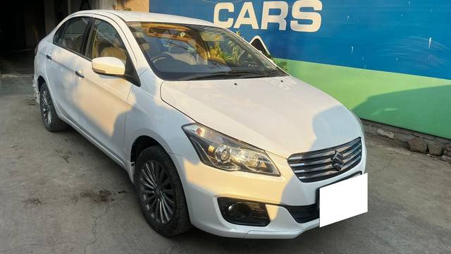 https://images10.gaadi.com/usedcar_image/3949044/original/processed_578e567d43dffb67ab88a1fd7f16a227.jpg?imwidth=6400