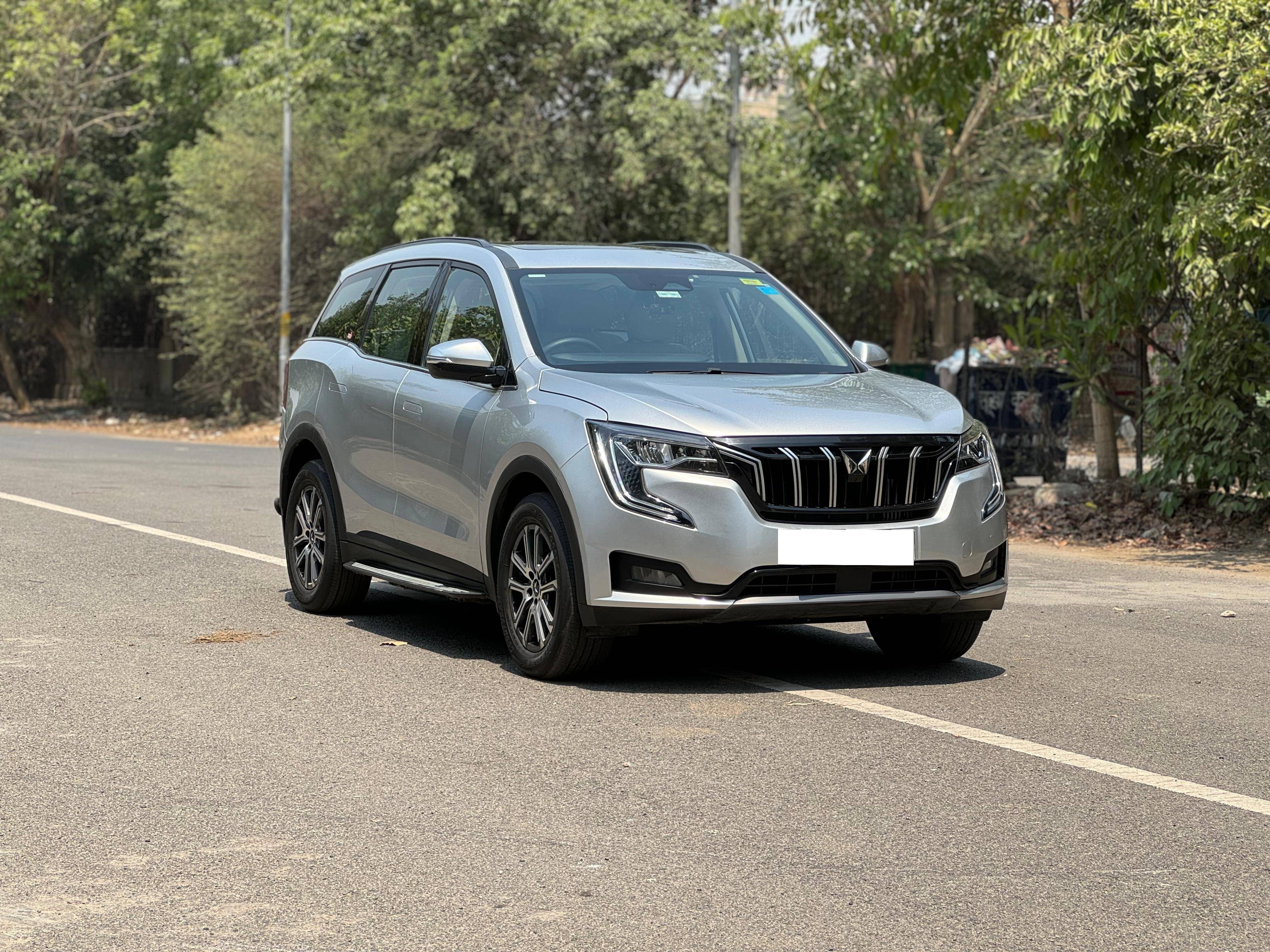 Mahindra XUV700 Price in New Delhi - May 2024 On Road Price of XUV700