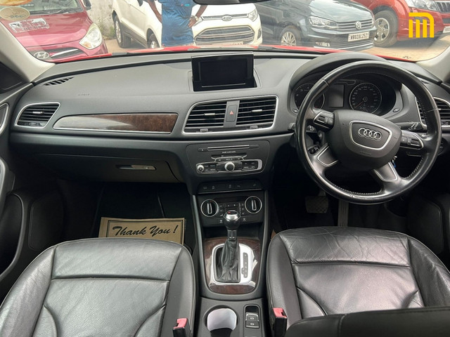 Second-hand 2018 Audi Q3 30 TFSI Premium FWD for sale in Kolkata-7