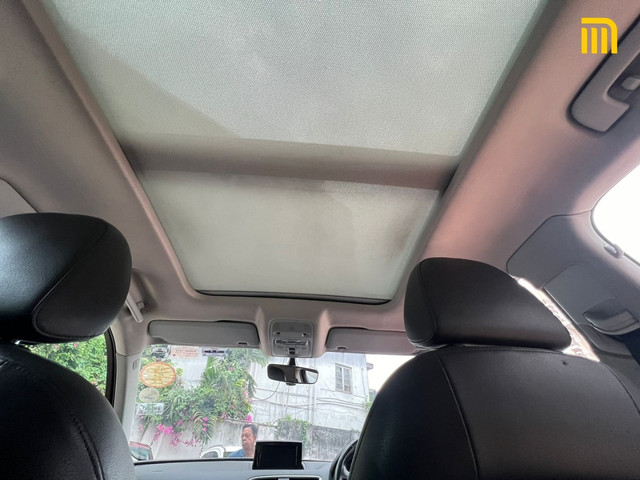 Second-hand 2018 Audi Q3 30 TFSI Premium FWD for sale in Kolkata-6