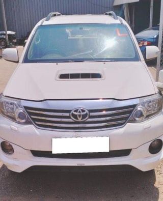 Toyota Fortuner 2011-2016 Toyota Fortuner 4x2 4 Speed AT TRD Sportivo
