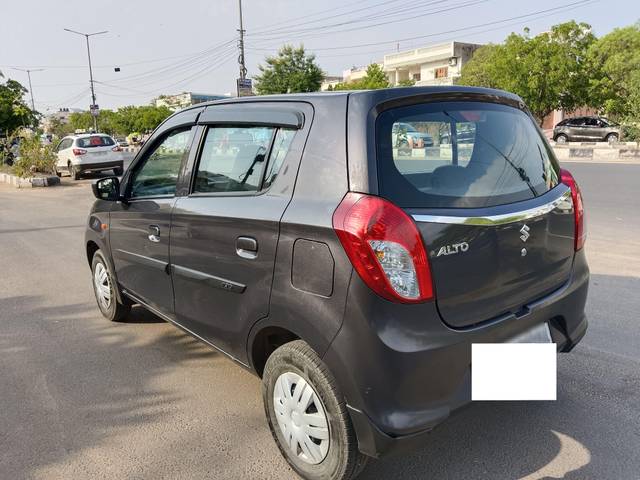 https://images10.gaadi.com/usedcar_image/3954616/original/processed_bf75807e2b58209780ed1faa0bcc6d54.jpg?imwidth=6402