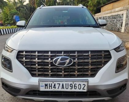 2021 हुंडई वेन्यू SX Turbo iMT