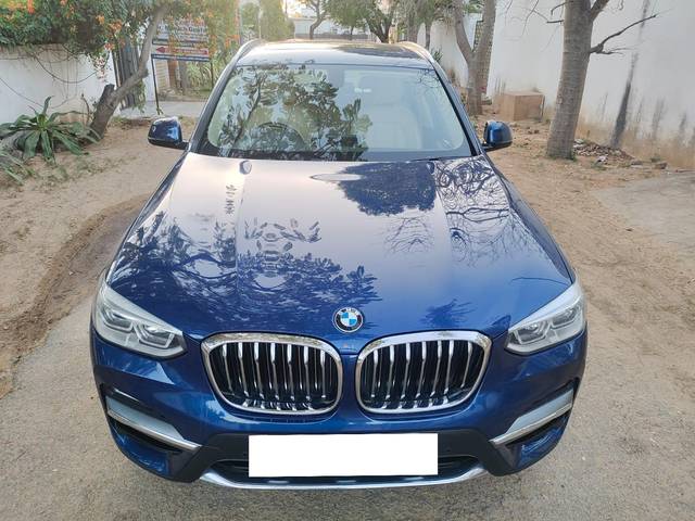 https://images10.gaadi.com/usedcar_image/3956224/original/processed_25eaf094151f73c8654474ce7580bbed.jpg?imwidth=6402