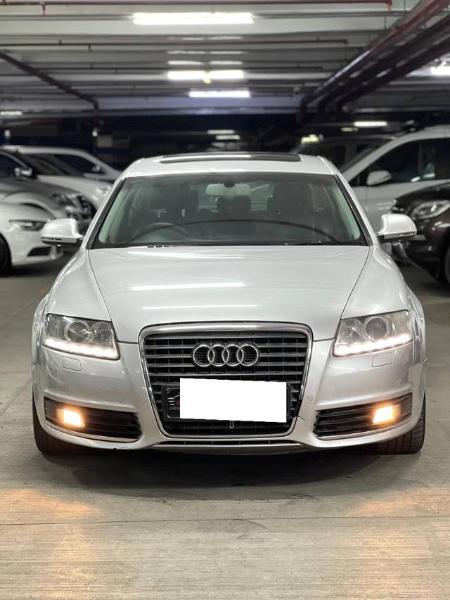 https://images10.gaadi.com/usedcar_image/3956493/original/processed_a10ed1678878ab9450f3ce8d95862477.jpg?imwidth=6402