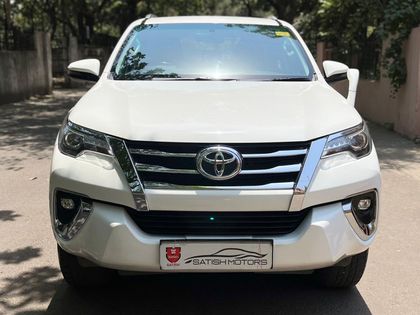 Toyota Fortuner 2.8 2WD AT