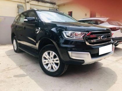 Ford Endeavour 2.2 Trend AT 4X2