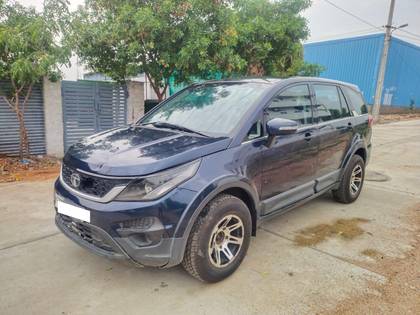 Tata Hexa XE