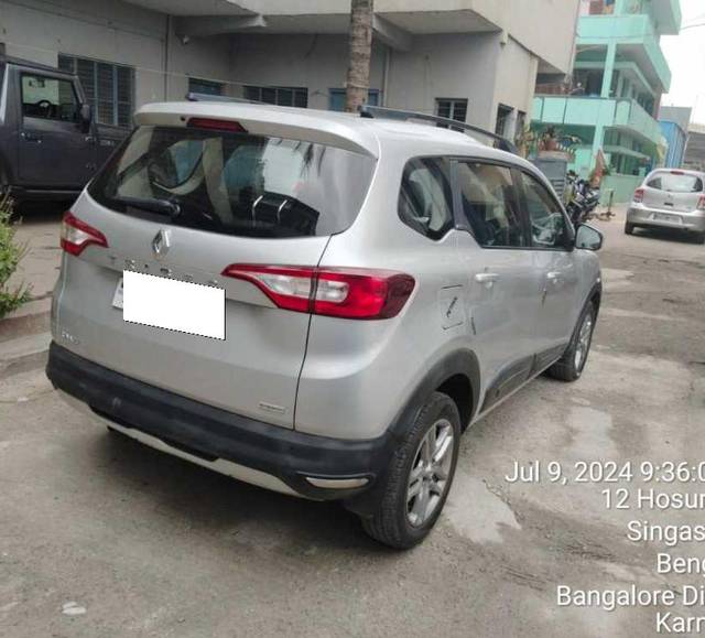 https://images10.gaadi.com/usedcar_image/3959446/original/processed_48ff190eac792b8fbad7c6480bb9690a.jpg?imwidth=6401